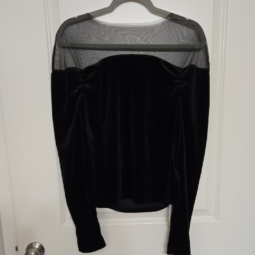 Chic Black Velvet Women's Blouse